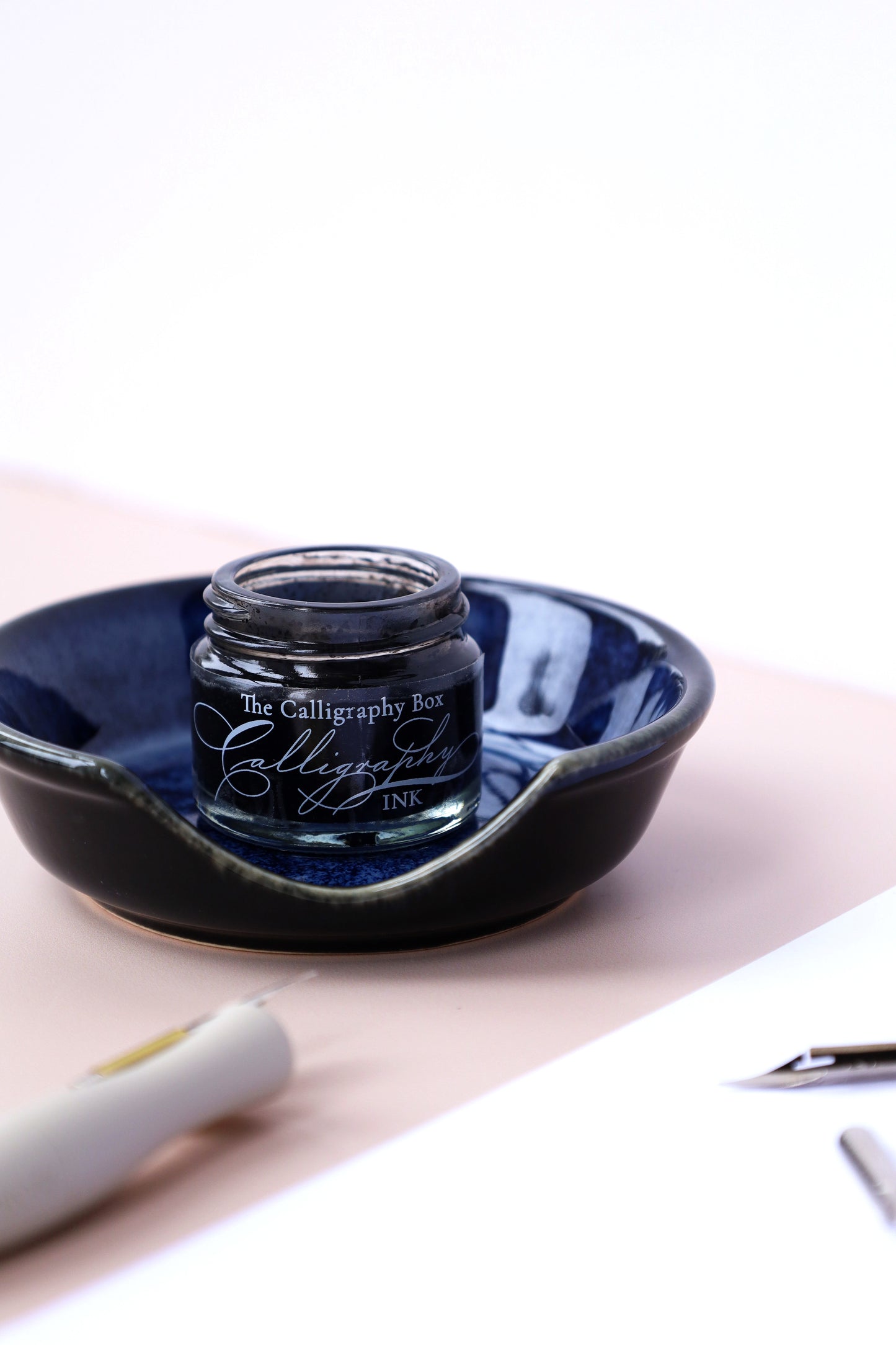 Ceramic Ink and Pen Rest