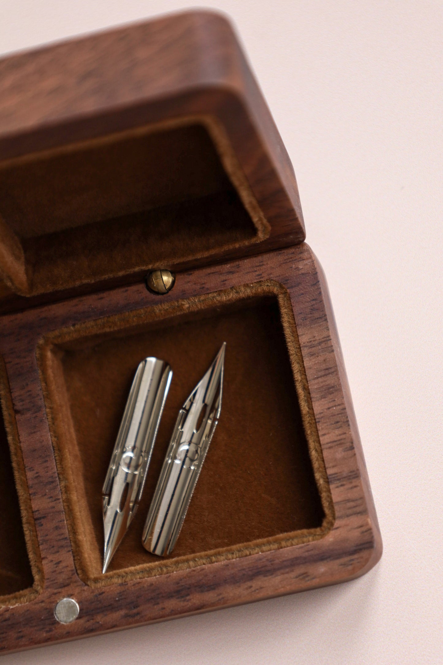 Wooden Nib Carry Case