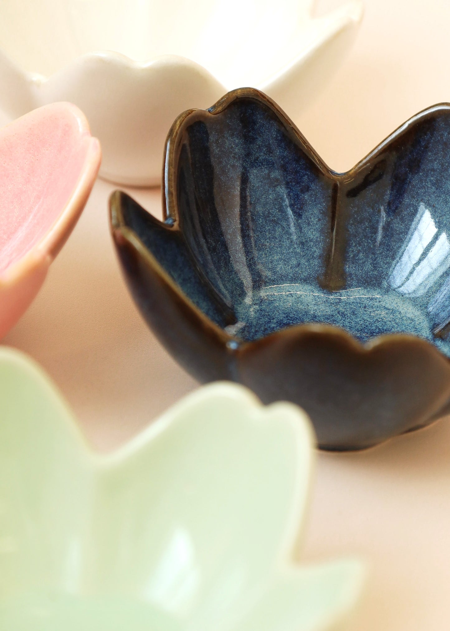 Ceramic Flower Nib Dish