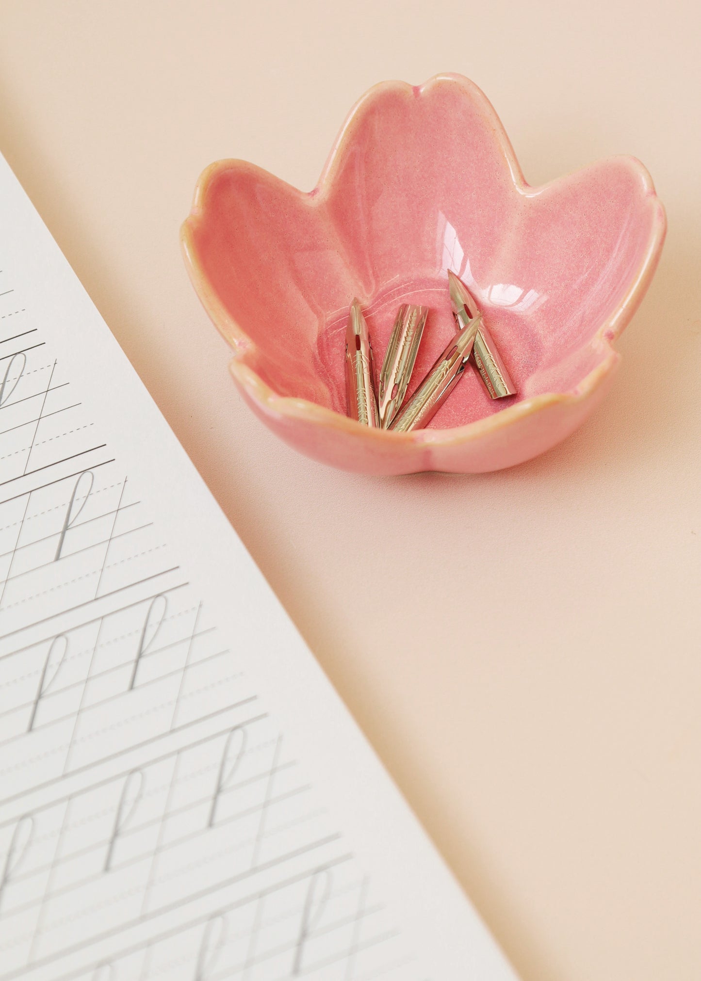 Ceramic Flower Nib Dish